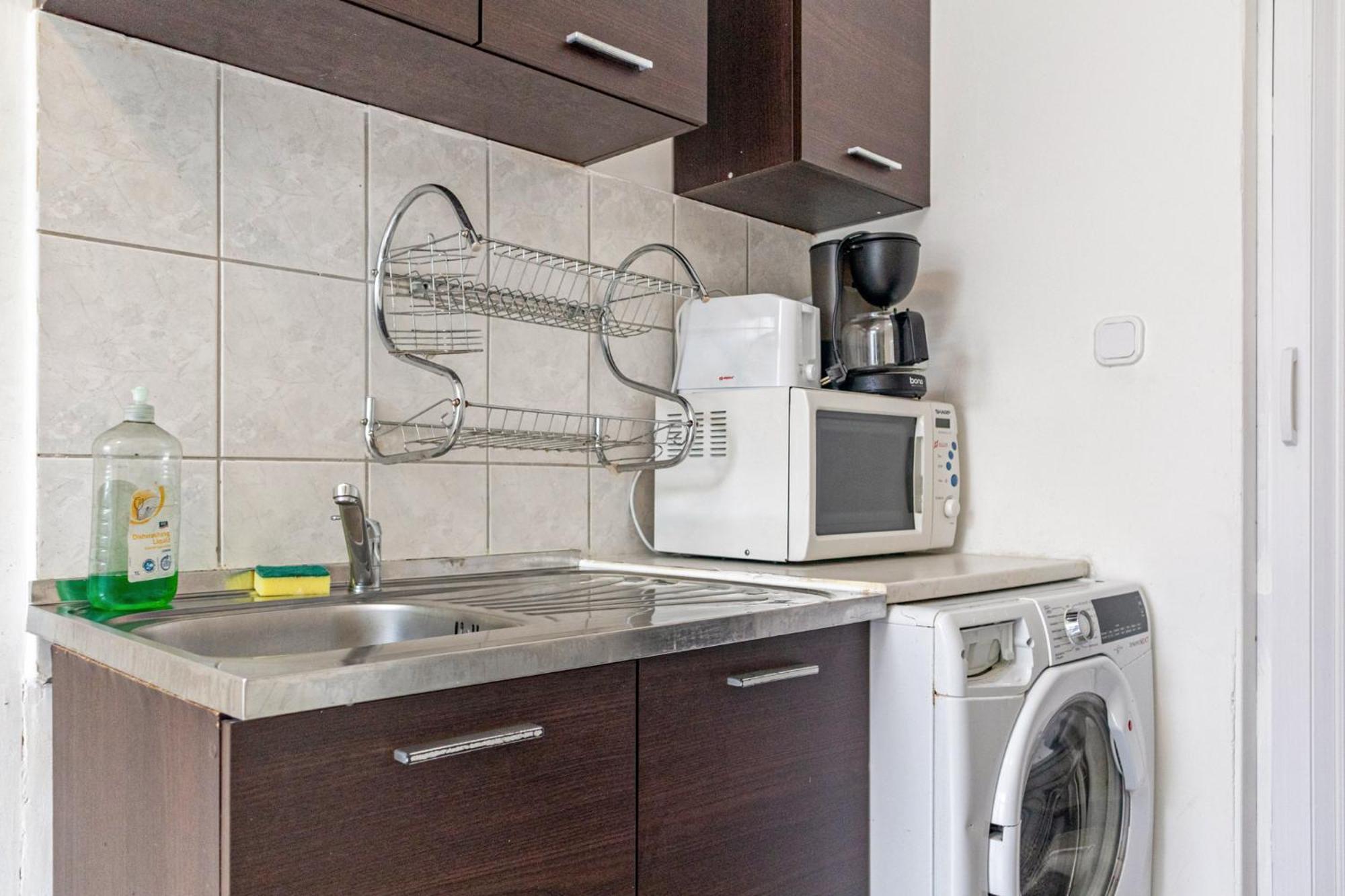 Budget Apartments Well Connected To The Whole City Bécs Kültér fotó
