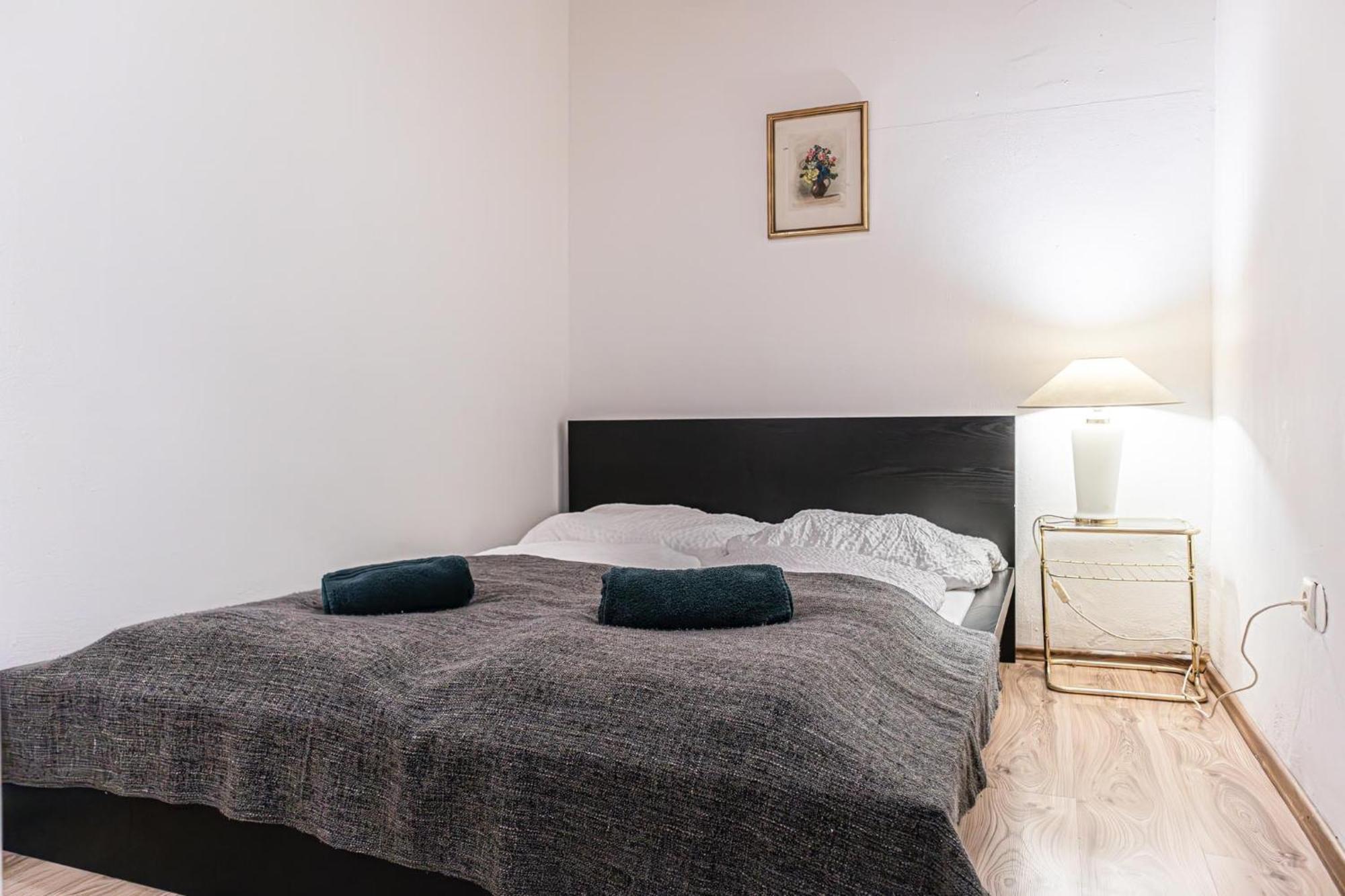 Budget Apartments Well Connected To The Whole City Bécs Kültér fotó