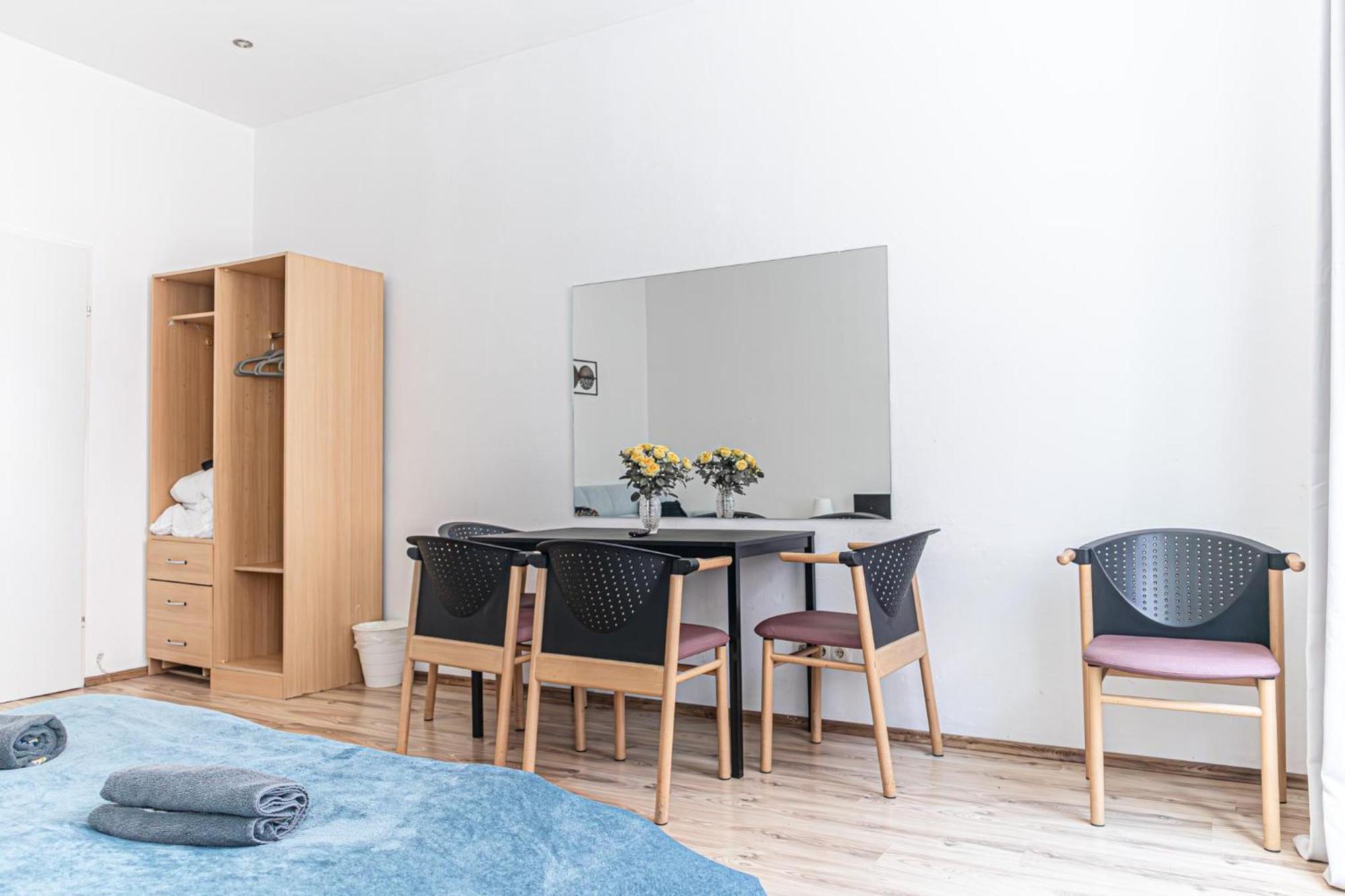 Budget Apartments Well Connected To The Whole City Bécs Kültér fotó